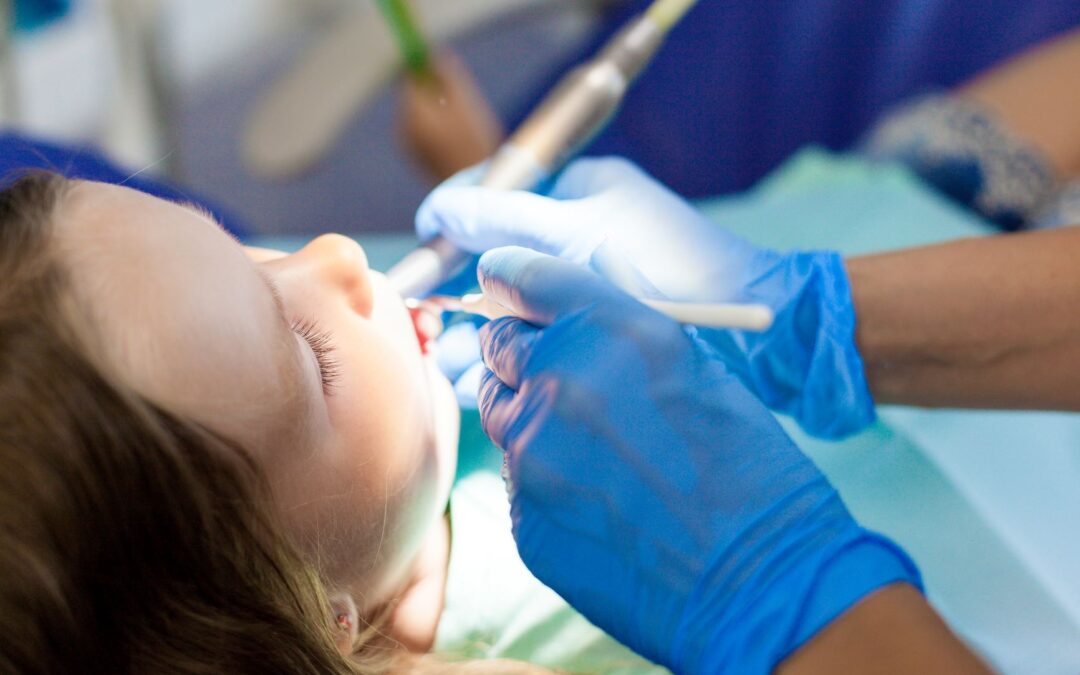 Tratamientos odontopediátricos para que tu hijo luzca una sonrisa perfecta