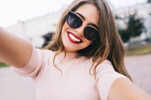 sonrisa-blanqueamiento-dental